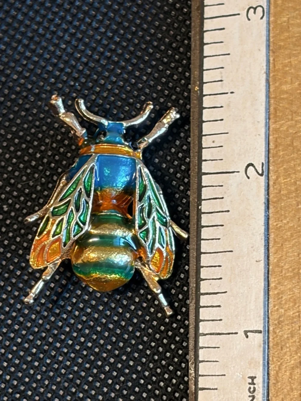 Translucent Enamel Bee insect Brooch Pin Unsigned Gold Tone‎ Vibrant Color